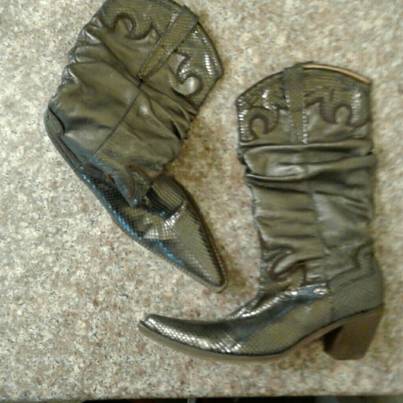 Gazith Silver Python Boots - Picture 2 of 4